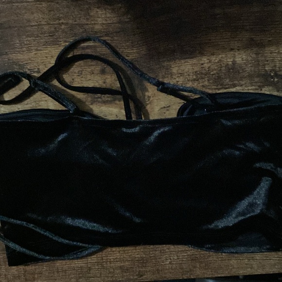 Velvet Garage Scrunch Tube Top - Picture 2 of 4